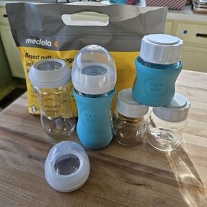 5 Philips Avent Glass Bottles And Milk Storage Bags